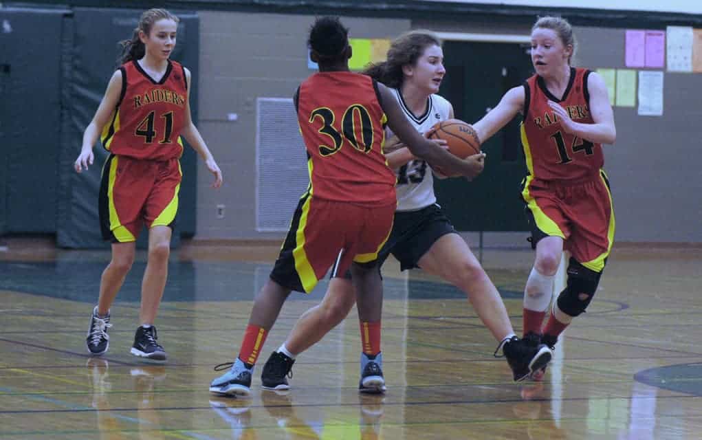 Junior girls wrap up a strong season of high school basketball