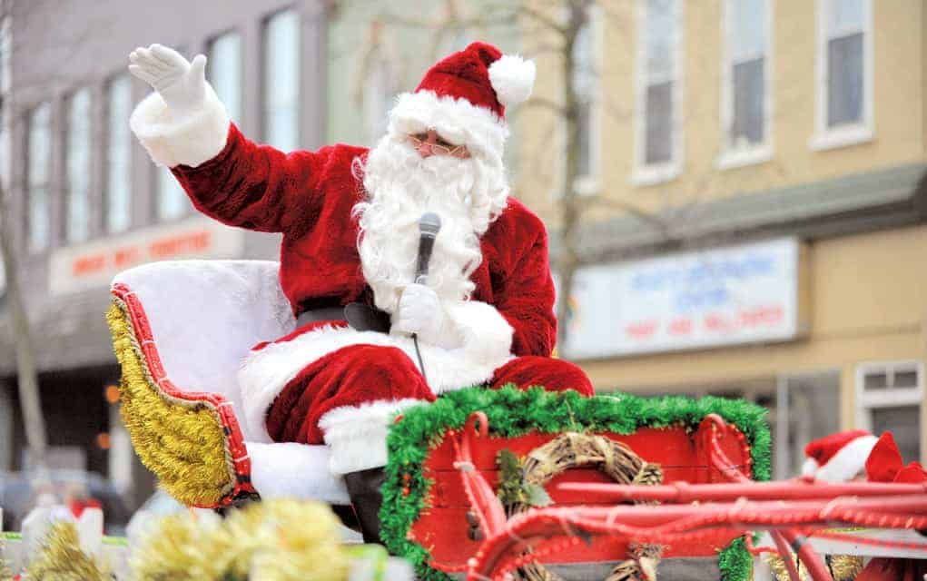 Ho Ho Hold the traffic as Santa Claus parades into Elmira on Saturday morning
