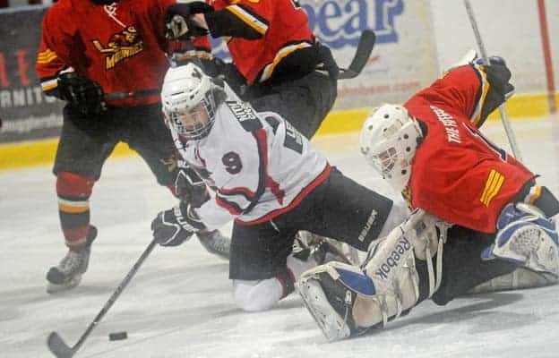 Jacks leave it all on the ice in loss to New Hamburg