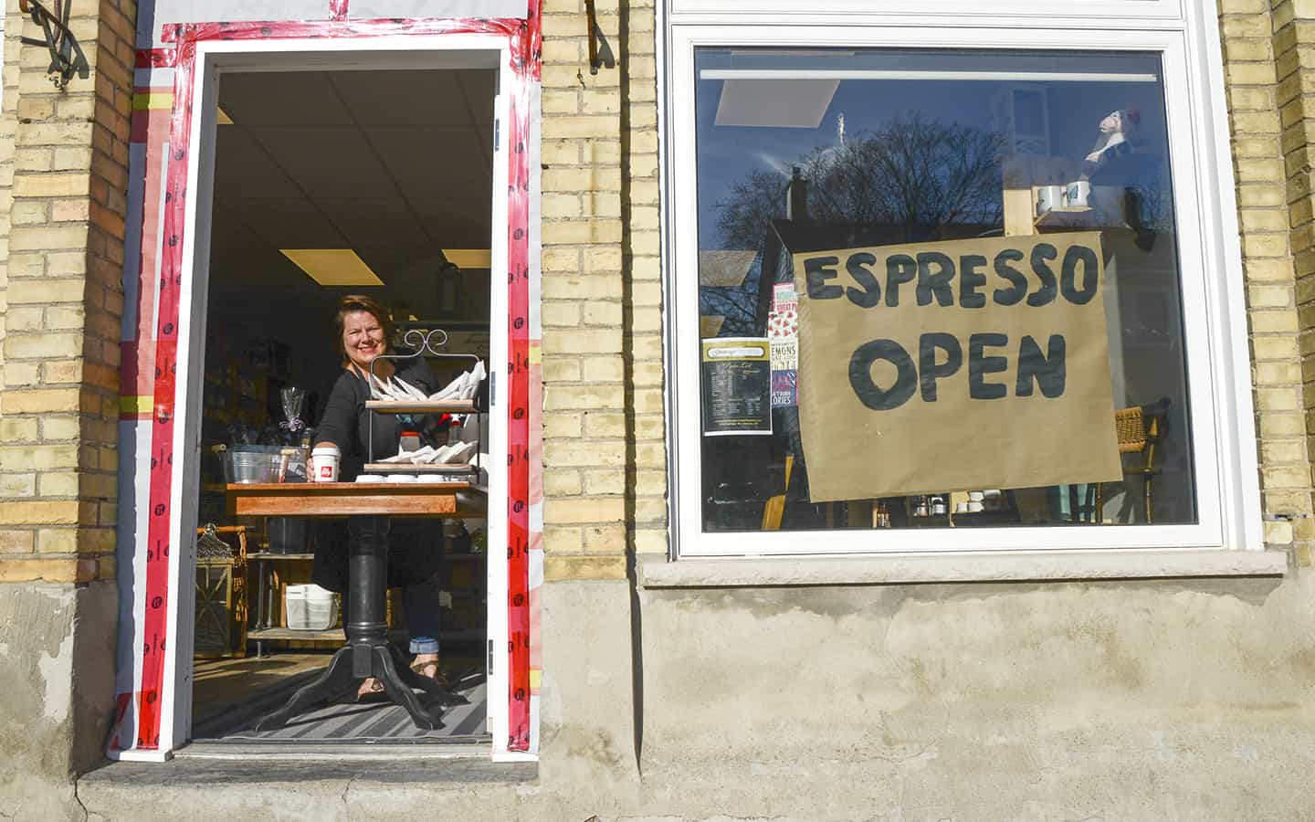 Wellesley espresso bar puts the coffee back on for clients